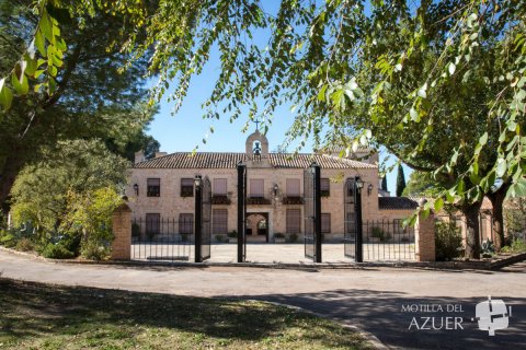 Santuario de Las Cruces